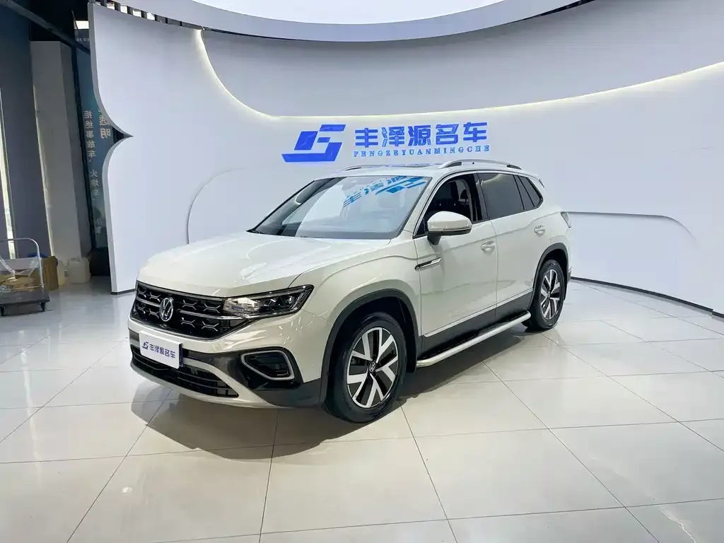 2023 Volkswagen Tayron 330TSI 2WD Luxury Plus Advanced