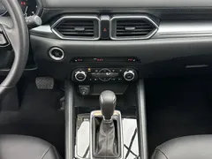 2024 Mazda CX-5 2.0L AT 2WD Fashion, белый — фото 14