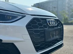 2023 Audi A4L 40 TFSI Luxury Dynamic, белый — фото 4