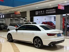 2022 Audi A4L 40 TFSI Luxury Sport, белый — фото 4