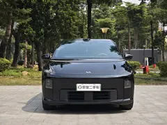 2025 Li Auto i6 2WD Standard, чёрный — фото 2