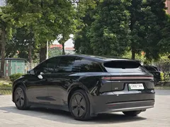 2025 Li Auto i6 2WD Standard, чёрный — фото 7