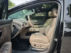2025 Li Auto i6 2WD Standard, чёрный — фото 8
