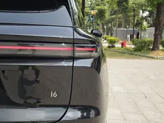 2025 Li Auto i6 2WD Standard, чёрный — фото 19