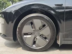 2025 Li Auto i6 2WD Standard, чёрный — фото 20