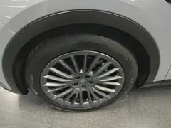 2024 Leapmotor C11 EV 580 Premium — фото 23
