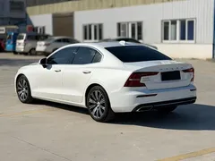2021 Volvo S60 T4 Luxury, белый — фото 5