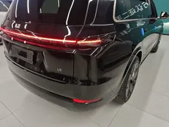 2025 Li Auto L9 Smart Refresh, чёрный — фото 8