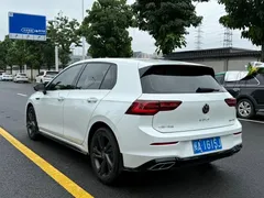 2021 Volkswagen Golf 280TSI DSG R-Line, белый — фото 9