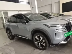 2023 Nissan X-Trail e-POWER Dual Motor 4WD Ultimate — фото 4
