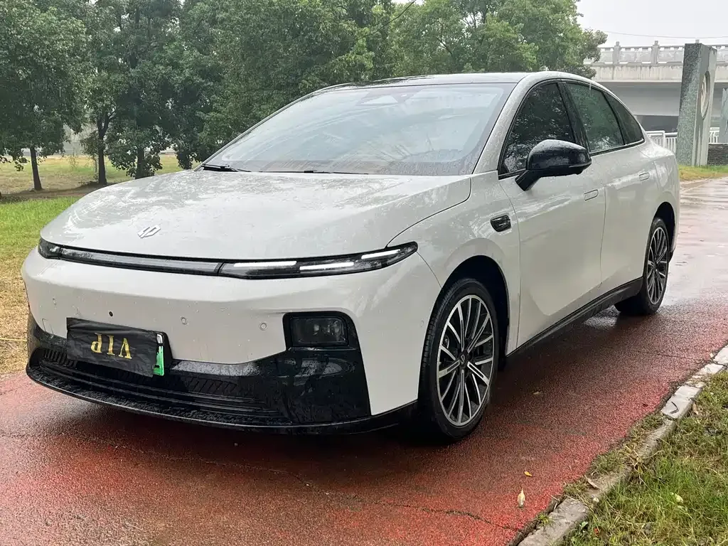 2025 Leapmotor B01 650