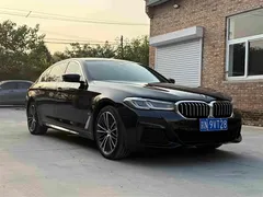 2022 BMW 5 Series 530Li Leading M Sport Package, чёрный — фото 2