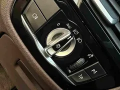2022 BMW 5 Series 530Li Leading M Sport Package, чёрный — фото 9