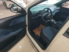 2025 BYD Seagull 305km Vitality, чёрный — фото 16