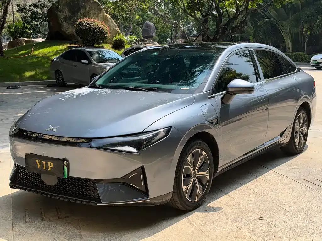2023 Xpeng P5 Smart Driving