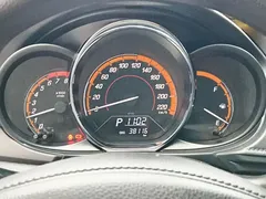 2022 Toyota Yaris L Zhixuan X 1.5L CVT Leading Plus, белый — фото 14