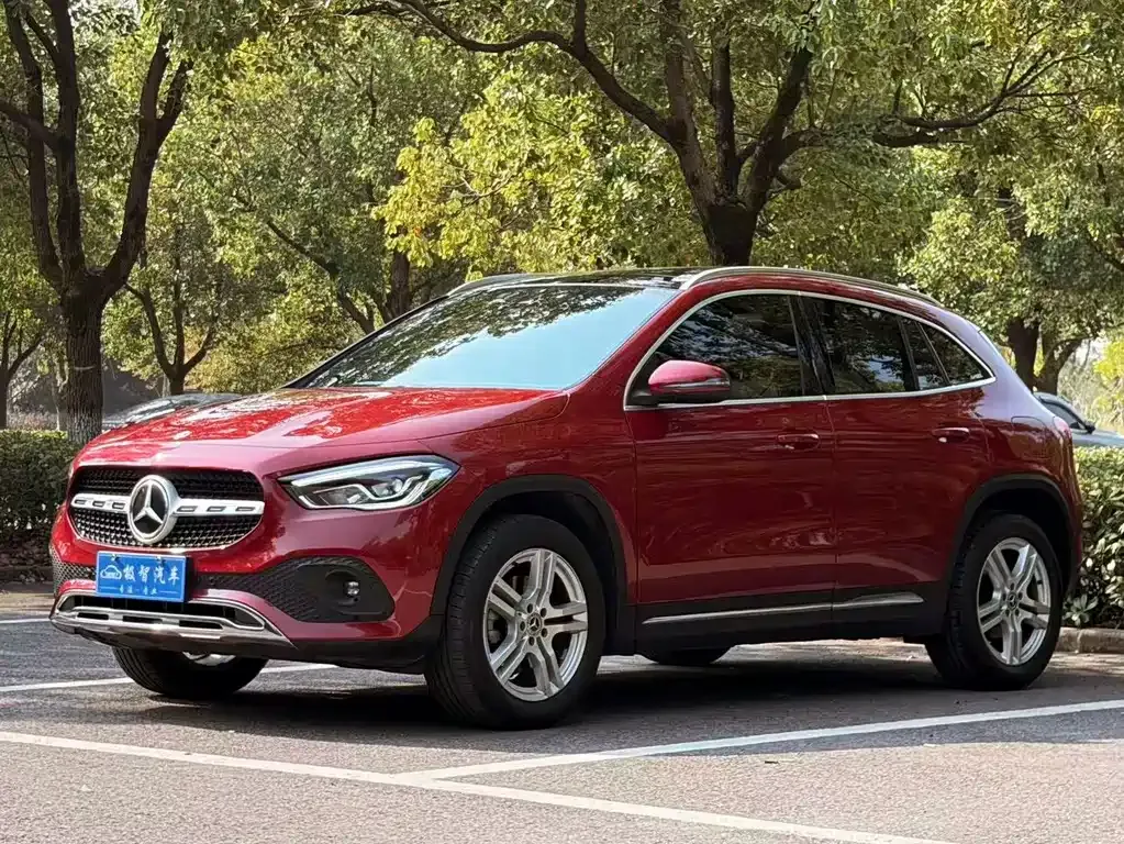 2022 Mercedes-Benz GLA 200