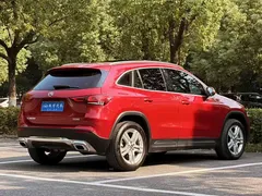 2022 Mercedes-Benz GLA 200 — фото 5