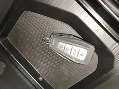 2021 Geely Emgrand S 1.4T CVT Premium, белый — фото 16