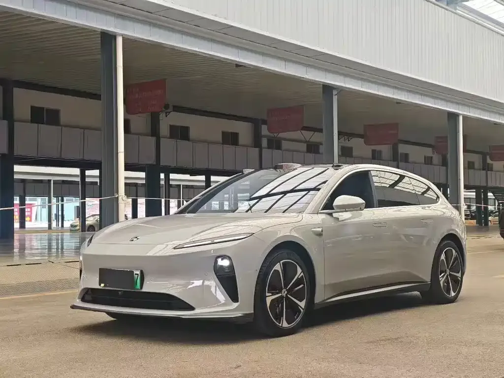 2023 Nio ET5T 75kWh Touring