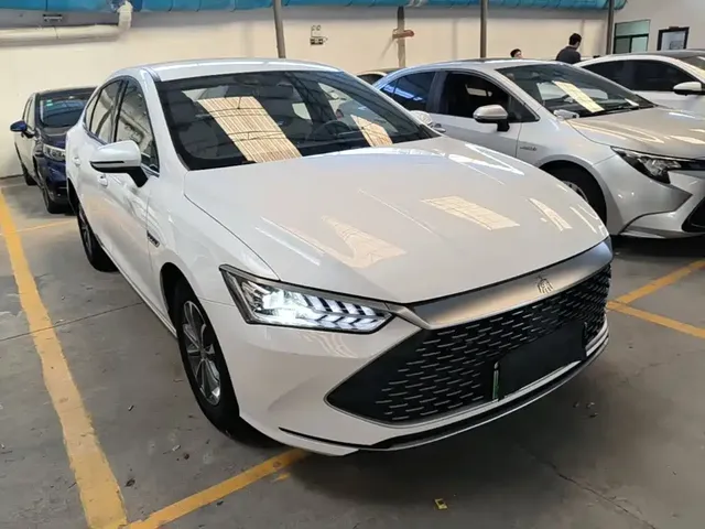2024 BYD Qin PLUS Honor DM-i PHEV 55km Leading