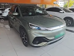 2022 BYD Yuan PLUS EV 430km Premium, зелёный — фото 4