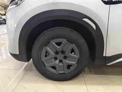 2024 BYD Yuan UP 401km Vitality, белый — фото 10