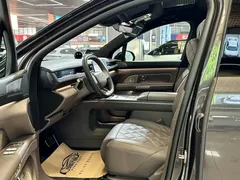 2026 Nio ES8 6-seat Executive Luxury, чёрный — фото 8