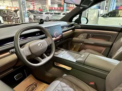 2026 Nio ES8 6-seat Executive Luxury, чёрный — фото 18