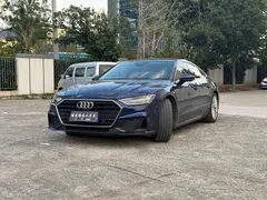 2021 Audi A7 45 TFSI, синий — фото 2