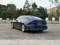 2021 Audi A7 45 TFSI, синий — фото 13
