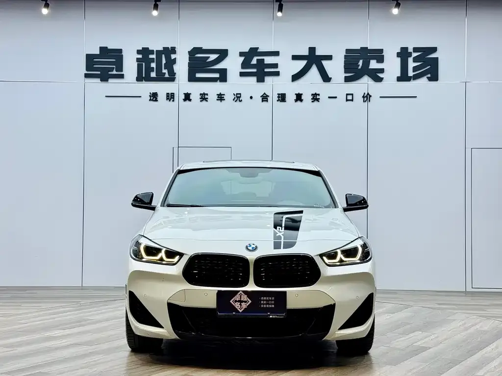2021 BMW X2 Night Edition