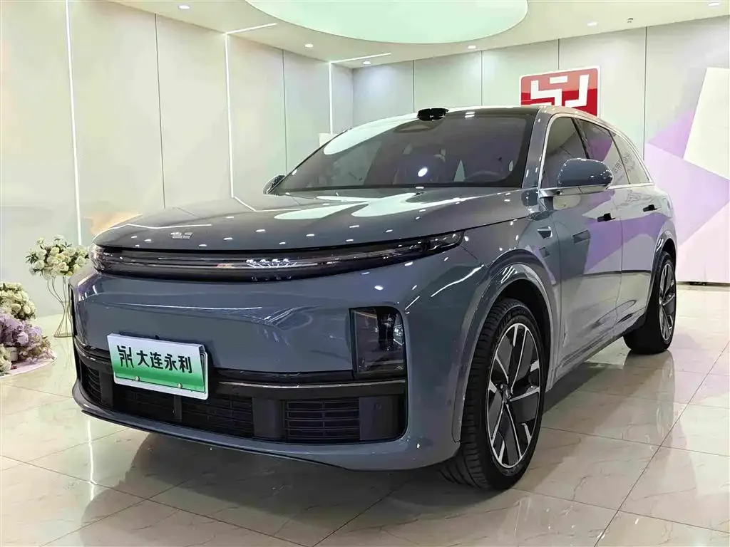 2025 Li Auto L7