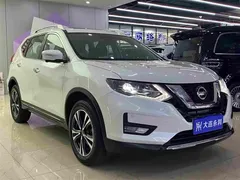 2021 Nissan X-Trail 2.5L CVT 4WD XL ITS Luxury, белый — фото 3