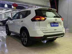2021 Nissan X-Trail 2.5L CVT 4WD XL ITS Luxury, белый — фото 18