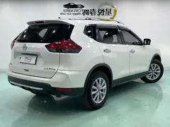 2021 Nissan X-Trail 2.0L CVT 2WD XL ITS Comfort, белый — фото 9