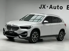 2022 BMW X1 Premium, белый — фото 1