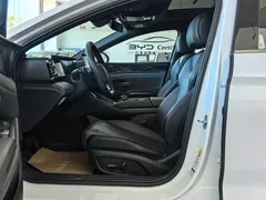 2025 BYD Qin L PHEV Smart Driving 120km Leading, белый — фото 3