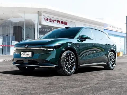 2025 Zeekr 7X 75kWh RWD Smart Driving