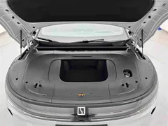 2025 Zeekr 007 GT RWD ADAS 75kWh — фото 26