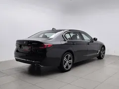 2022 BMW 5 Series 530Li Leading Luxury Package, чёрный — фото 2