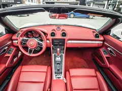 2022 Porsche 718 Boxster 2.0T, белый — фото 6