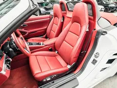 2022 Porsche 718 Boxster 2.0T, белый — фото 7