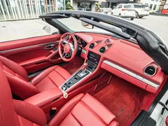 2022 Porsche 718 Boxster 2.0T, белый — фото 9