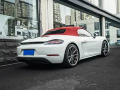 2022 Porsche 718 Boxster 2.0T, белый — фото 11