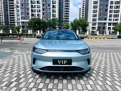 2023 Leapmotor C11 EV Executive — фото 2