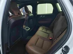 2022 Volvo XC60 4WD Zhiyi Luxury, белый — фото 6