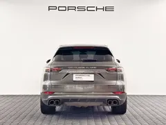 2022 Porsche Cayenne Turbo 4.0T — фото 4
