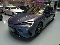 2023 BYD Seal PHEV 1.5L 121km Luxury — фото 2