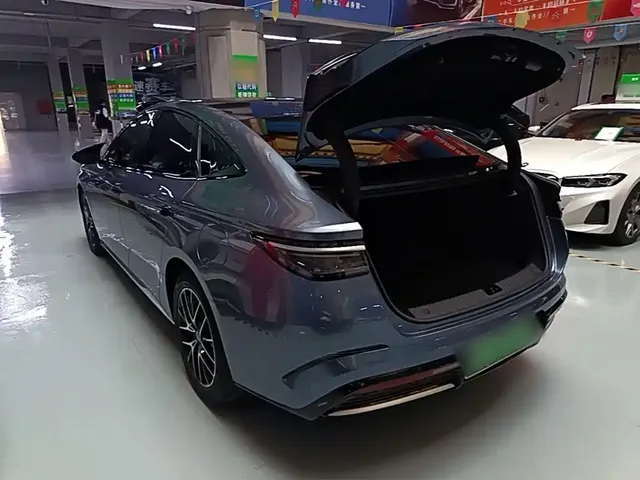 2023 BYD Seal PHEV 1.5L 121km Luxury